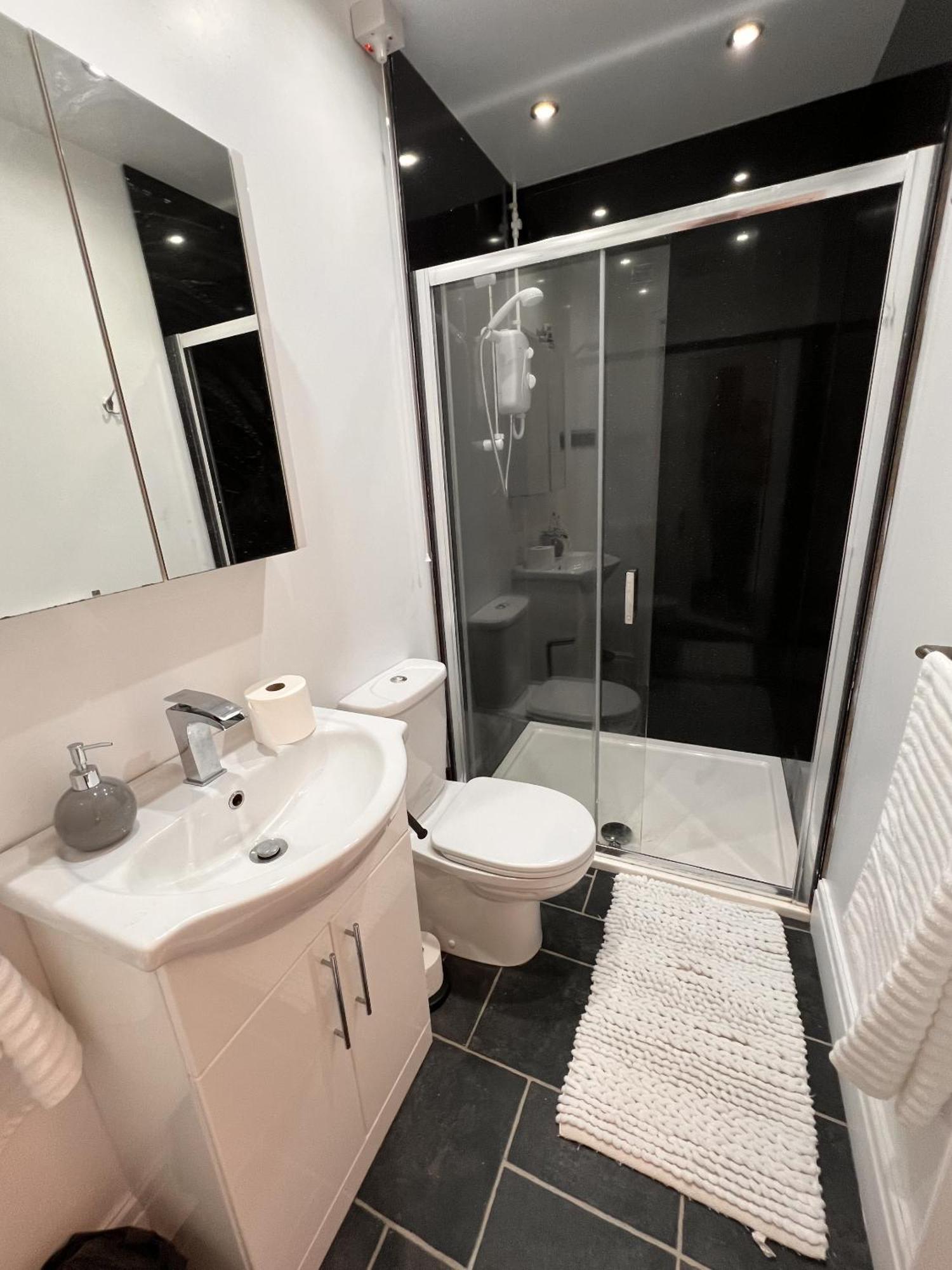 Hoopers Sandy Beach Guest Rooms Суонси Номер фото